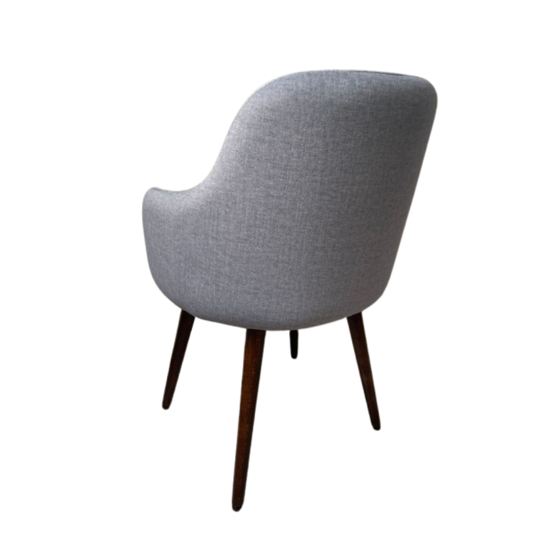 Chaise de salle à manger en bois – Cube