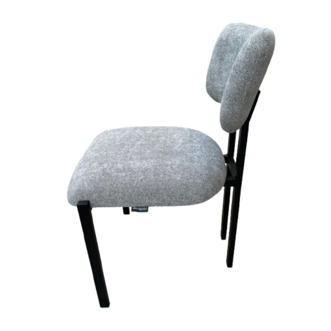 Chaise de salle à manger en fer – Veluxe